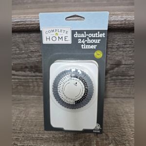 Dual-Outlet 24-Hour Timer - White and Gray